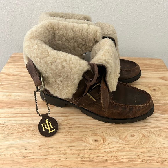 Ralph Lauren Brown Leather Shearling Boots | Cozy Winter Buckle Boots Size 7 - Picture 12 of 12